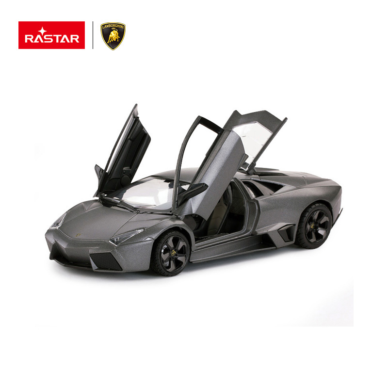 Die cast 1:24 scale REVENTON